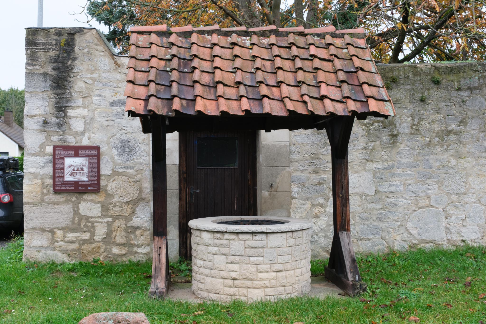 Das Foto zeigt den historischen Brunnen, der als Keimzelle der Ortscahft Destedt gilt.